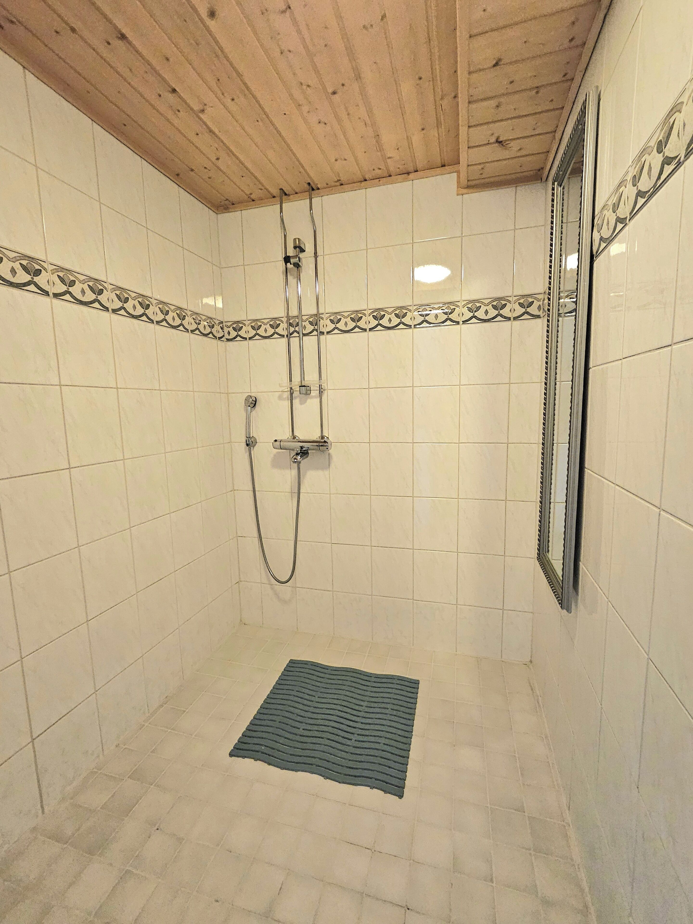 Triple Room | Bathroom