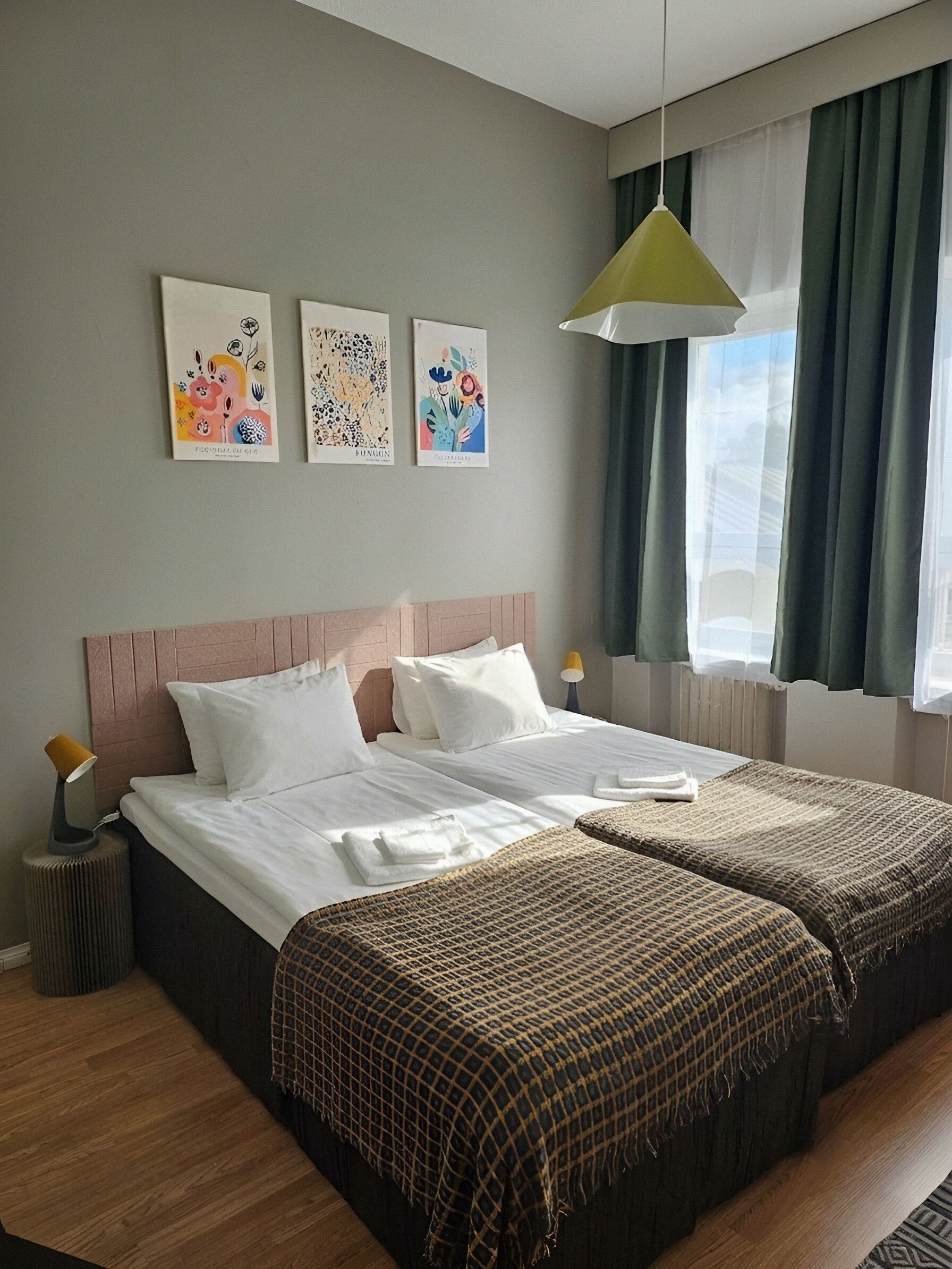 Quadruple Room | Free WiFi, bed sheets