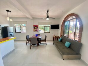 Living area - Depa 2DB cerca del Malecón (Puerto Vallarta)