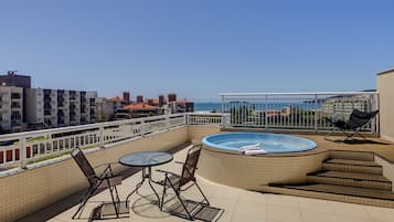 Apartamento panorâmico | Hidromassagem externa