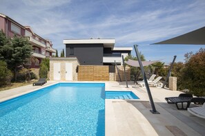 Pool - Apartment Valentino 3 with shared Pool (Ližnjan)