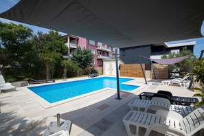 Utomhuspool