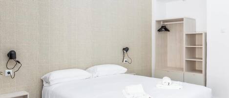 Iron/ironing board, internet