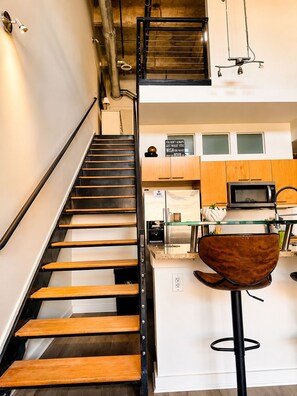 Interior - 2-bedroom building in Atlanta station with free parking (Atlanta)