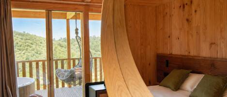 1 bedroom, travel crib, free WiFi, bed sheets