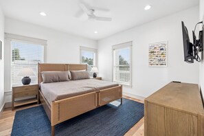 Room - Sunfish Royale | Private Beach, Billiards, Spa, Pickleball (Destin)