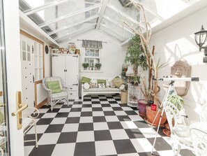 Terrace/patio - White Heather Cottage (Ballina)
