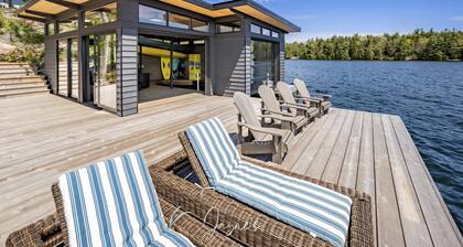 Lake Joseph, newly built, 5-Bedroom, Gym, boathouse, rooftop deck - fire table