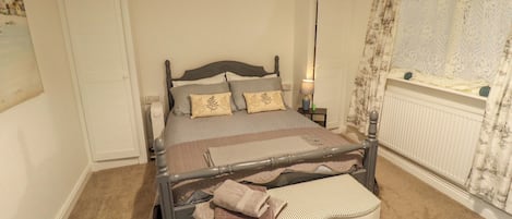 4 bedrooms, free WiFi, individually decorated, individually furnished