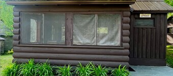 Spruce at Hiawatha Cabins