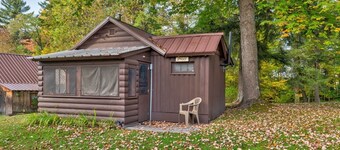 Spruce at Hiawatha Cabins