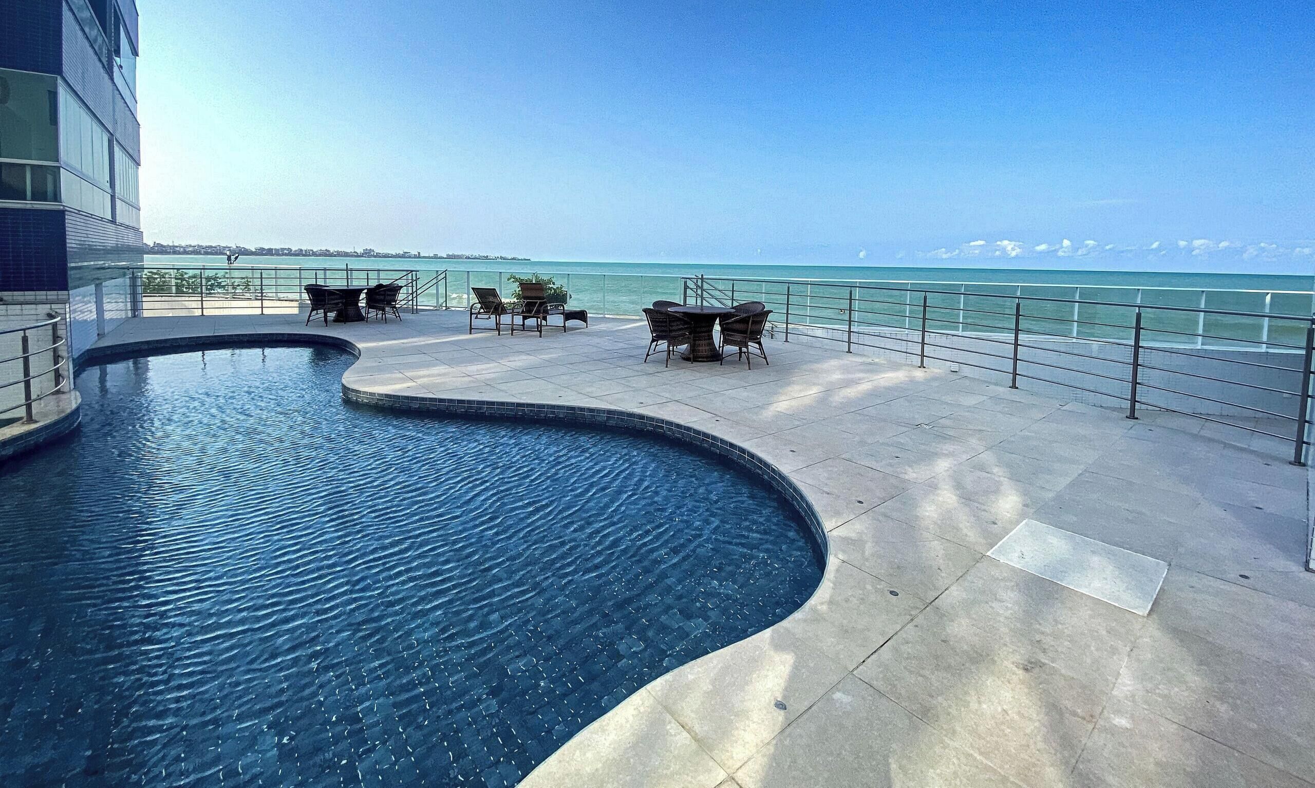 Premium-lejlighed | Pool | Udendørs pool