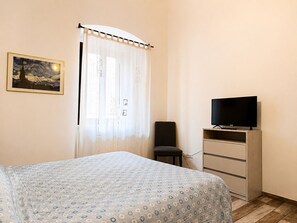 Room - B&B Interno SG - Two-room apartment in downtown L'Aquila (L'Aquila)