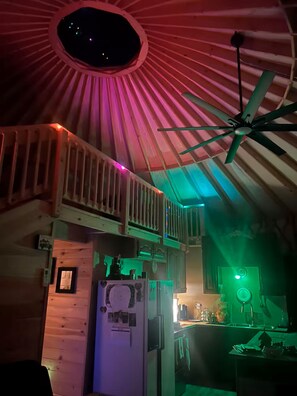 Interior - Dome Sweet Dome! (Laurel Fork)