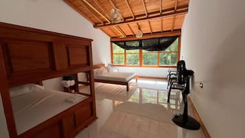Wifi gratis y ropa de cama