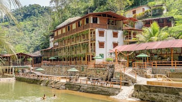 Bahagian luar
