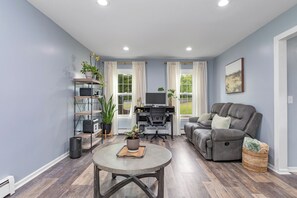 Living area - Relax and unwind at this peaceful private estate. (Union Township)