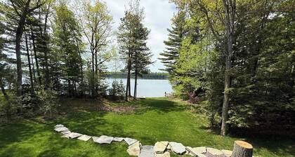 Linger Longer Lodge- on White Sand Lake, swim, bike & more