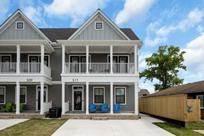 Exterior - Pet-Friendly Virginia Beach 4BR Getaway (Virginia Beach)