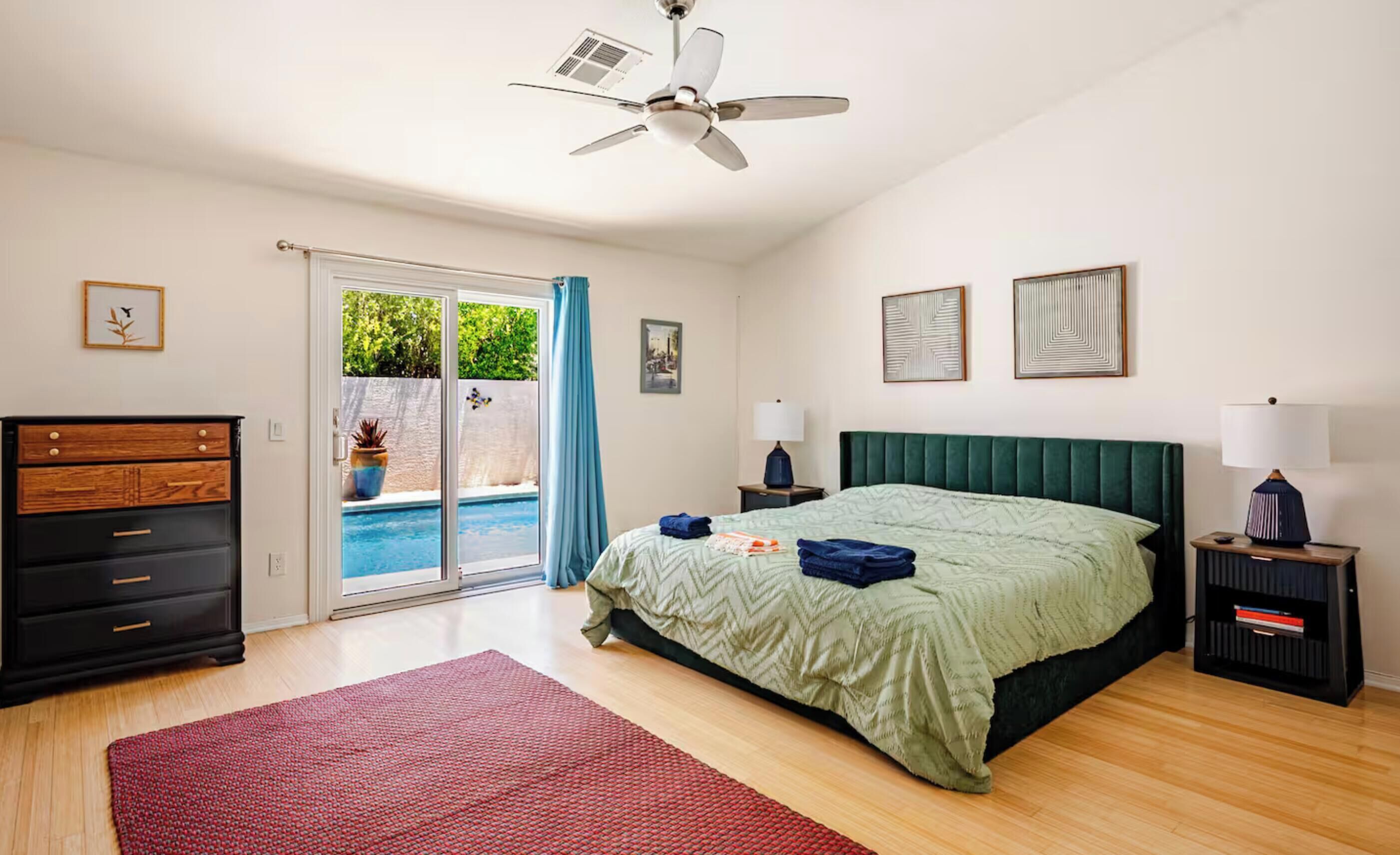 3 habitaciones, tabla de planchar con plancha y wifi 