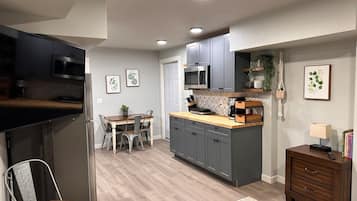 Fridge, microwave, coffee/tea maker, toaster