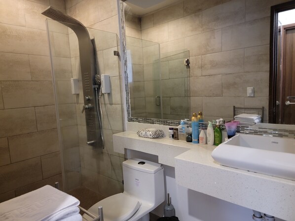 Bathroom - Cozy Condo San Pedro (San Pedro Sula)