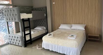 Lodging with spectacular view, close to tourist attractions, 5 min. from the ter.