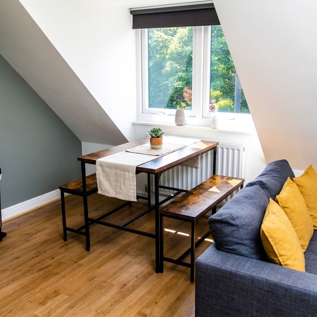 Classic Apartment | Dining