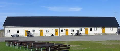 Esterni