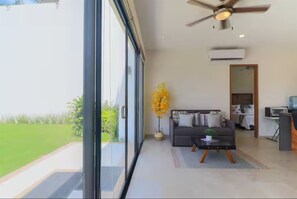 Interior - Ground Level 2BD Villa w/Pool, garden + fast Wi-Fi (Flamingos)