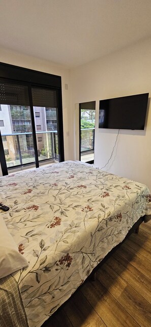Room - Cozy apartment 201 near Pátio Savassi Shopping Mall (Belo Horizonte)