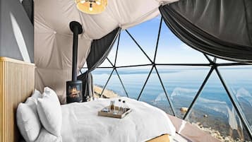 1 bedroom, travel crib, WiFi, bed sheets