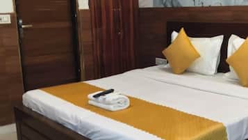 Superior Double Room, Balcony, Courtyard View | Wi-fi percuma