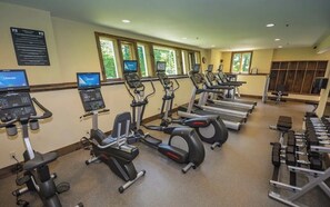 Fitness facility - Cozy renovated 3-bedroom house in Wilmington do it all ski, hike, golf, swim (Wilmington)