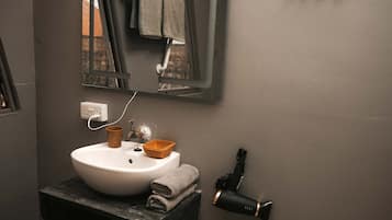Cabin, 1 Bedroom, Smoking, Patio | Bathroom