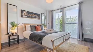 1 bedroom, iron/ironing board, WiFi (free), bed sheets