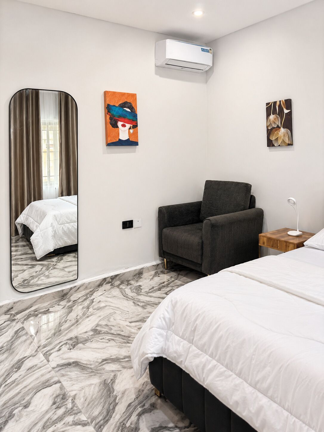 Casa | Espacio para trabajar con un portátil