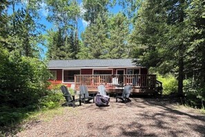 Terrace/patio - Bear Cave at Devil Track Lake Cabins - New! (Grand Marais)