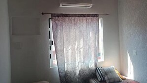 3 bedrooms, WiFi, bed sheets - Sun and Rest in Ixtapa! Swimming Pool and Large Garden (Ixtapa Zihuatanejo)