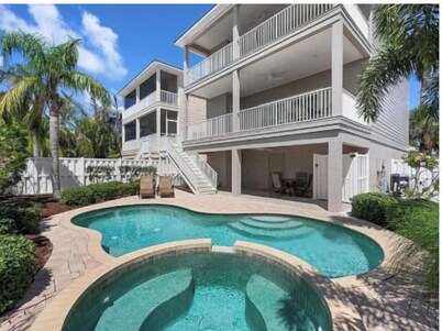 Still Waters hosted by Beach Retreats FL