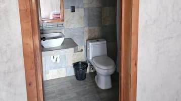 Bruser, gratis toiletartikler, håndklæder, Sæbe