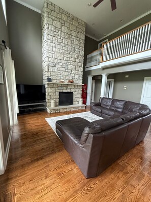 Living area - Large country place on acreage with pond and plenty of room. (Lecompton)
