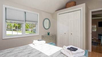1 bedroom, in-room safe, iron/ironing board, WiFi