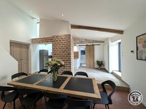 Dining - Vrbo Property (CHAMBOST ALLIERES)