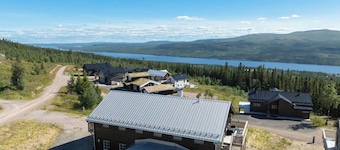 Ski-in/out | Wi-Fi | Sauna | EV Charge | Pets OK