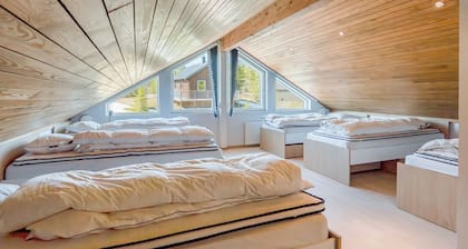 Ski-in/out | Pool table | Sauna | BBQ grill | WiFi