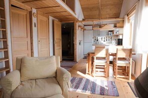 TV, fireplace - Sauna | Terrace | Engine heater | Pets allowed (Lofsdalen)