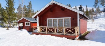 Sauna | Engine heater | Wood stove | TV