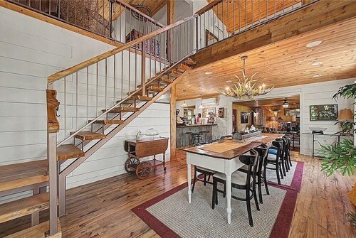 Kings River Estate | House, Cabin and Airstream