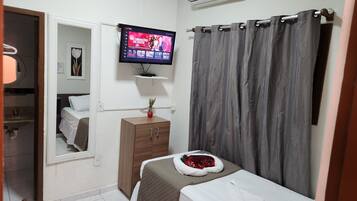 Habitación individual estándar | Wifi gratis y accesible en silla de ruedas